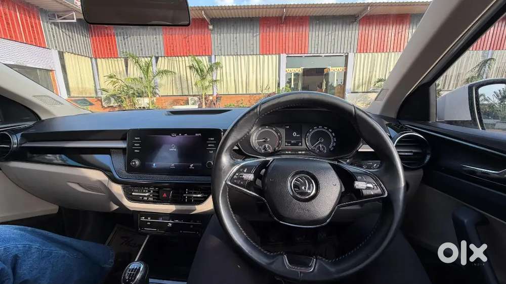 Skoda Slavia 2023 Petrol 49990 Km Driven