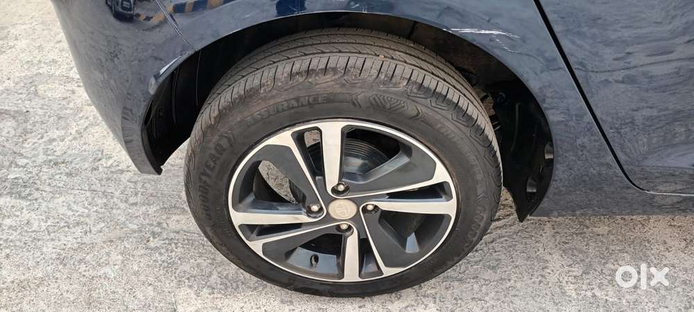 Tata Altroz Xz, 2022, Petrol