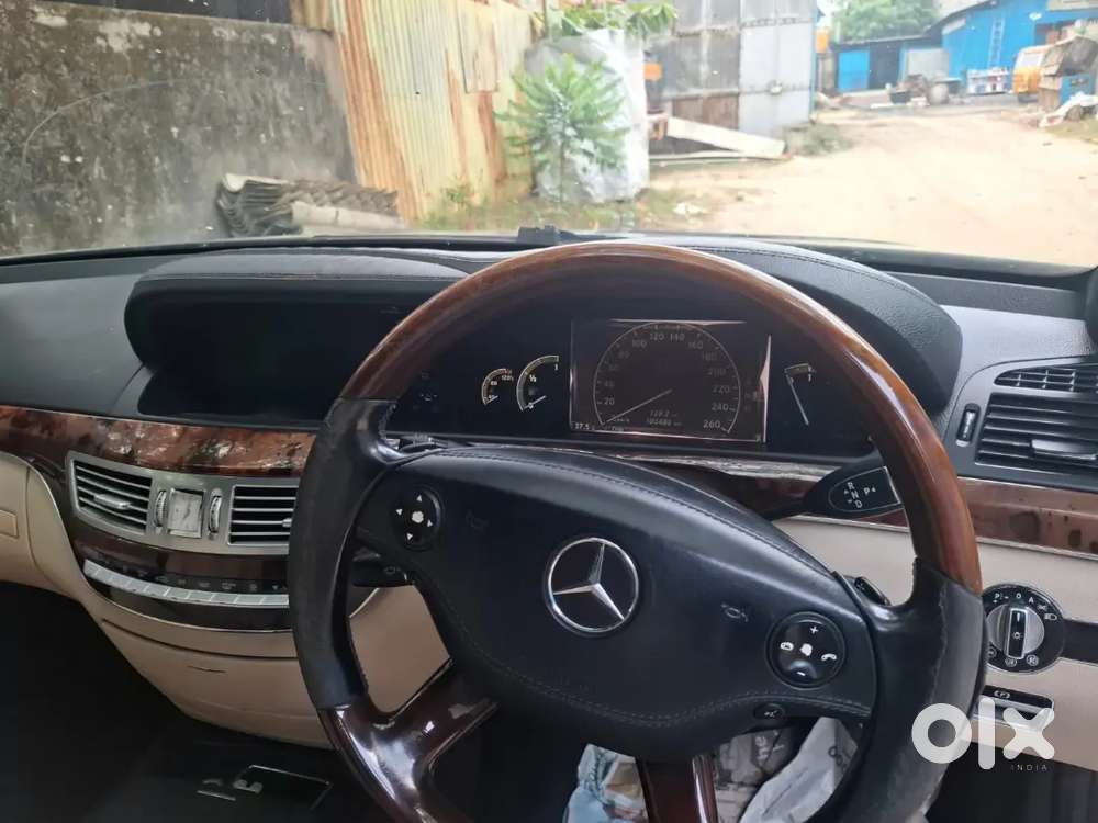 Mercedes-benz S-class 2009