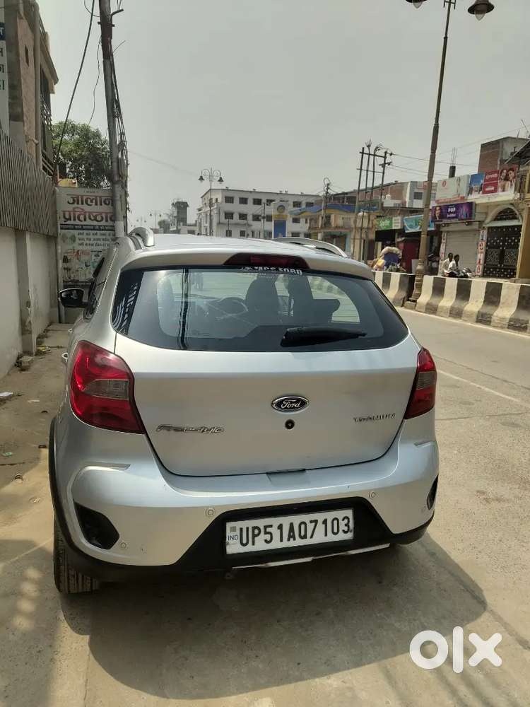 Ford Freestyle Petrol 2019