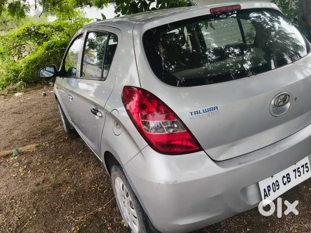 Hyundai I20 2012 Model Car