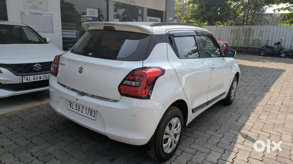 Swift Maruti Suzuki 2023 Petrol Car