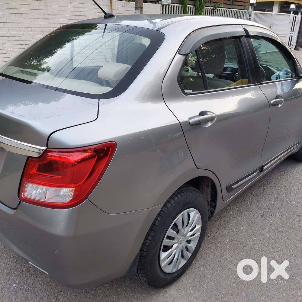 Maruti Suzuki Swift Dzire 1.3 Vxi, 2022, Petrol