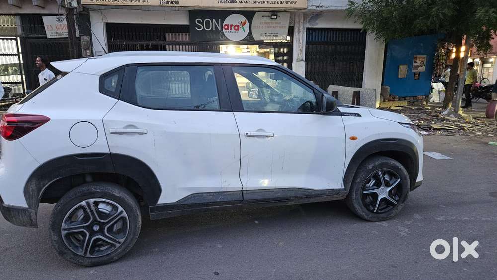 Nissan Magnite 1.0 Xl, 2023, Petrol