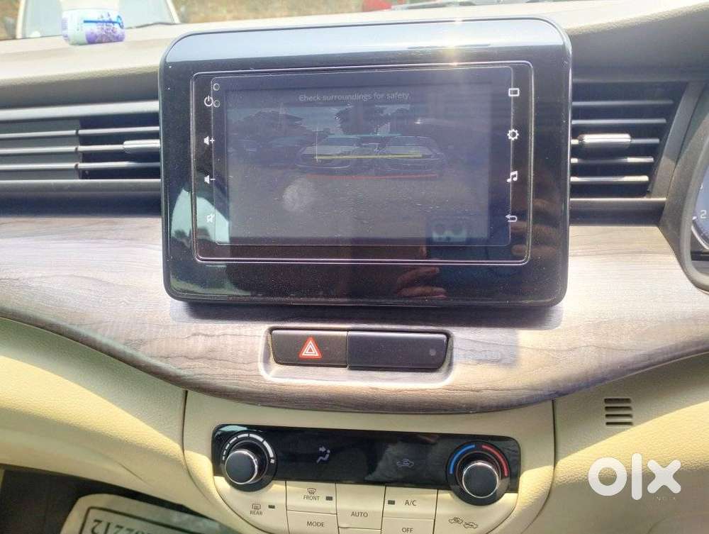 Maruti Suzuki Ertiga 1.5 Zxi Plus Shvs, 2022, Petrol