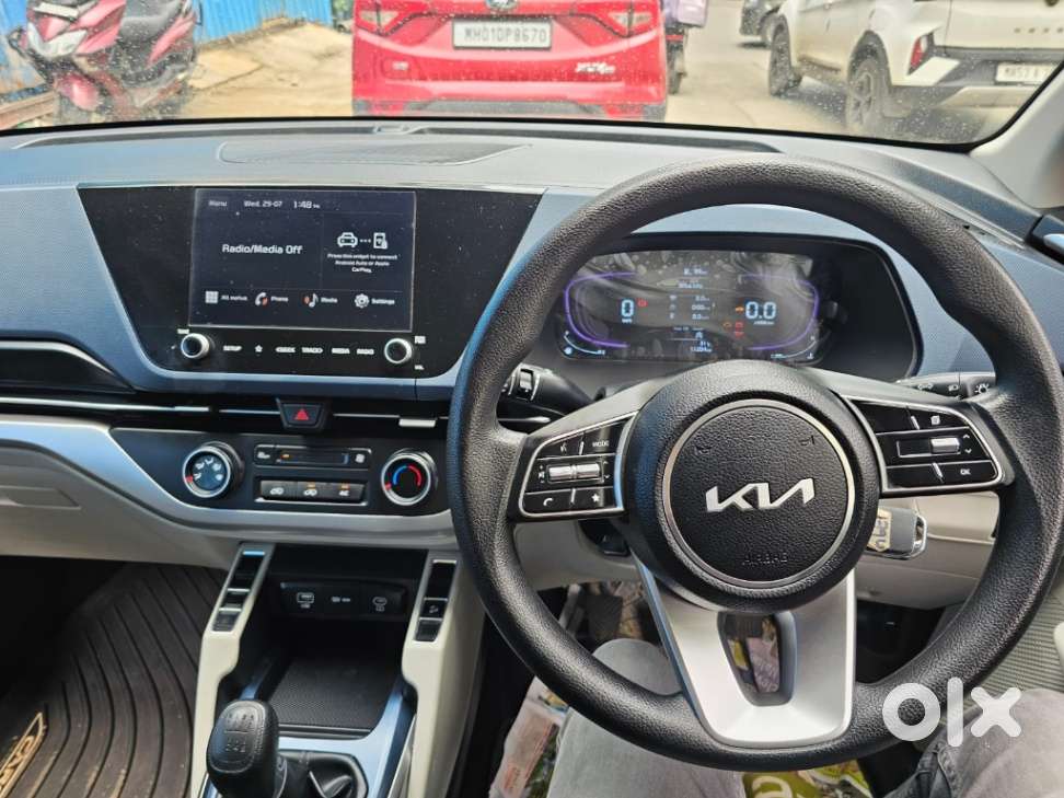 Kia Carens 1.5 Premium 7 Str, 2025, Petrol