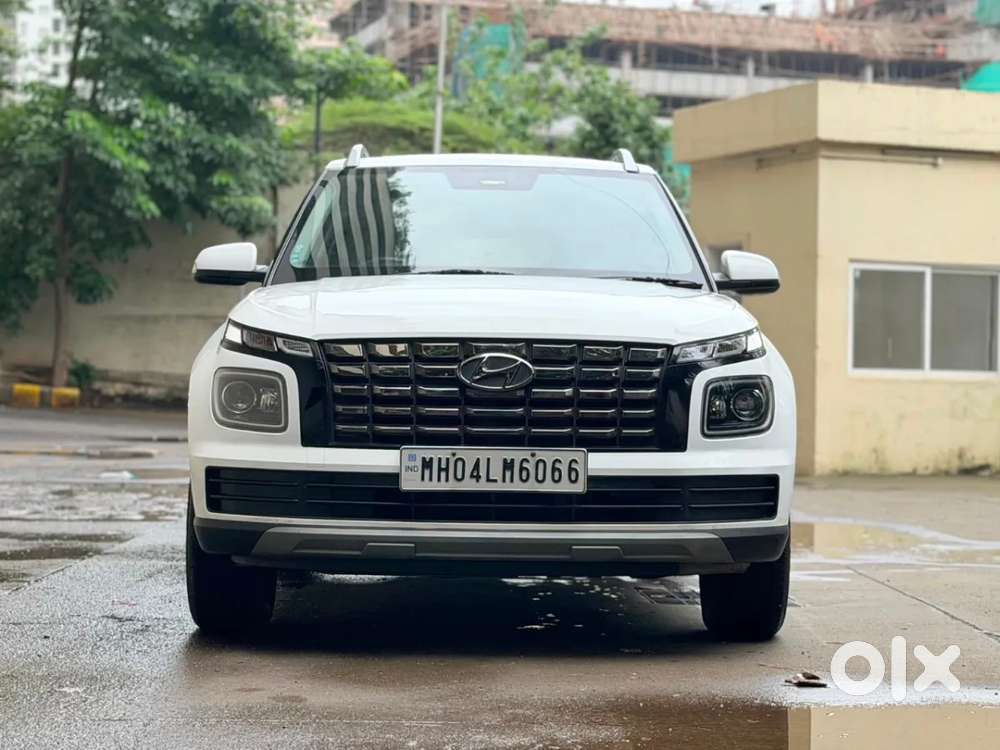 Hyundai Venue 1.0 Sx (o) Turbo Dct, 2023, Petrol