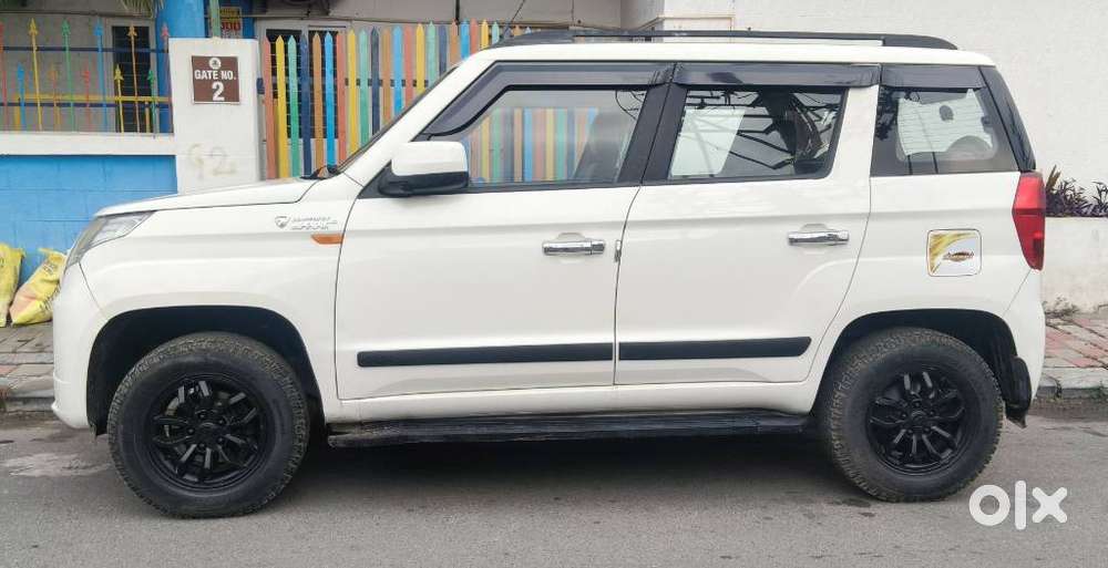 Mahindra Tuv 300 Mhawk100 T8, 2015, Diesel