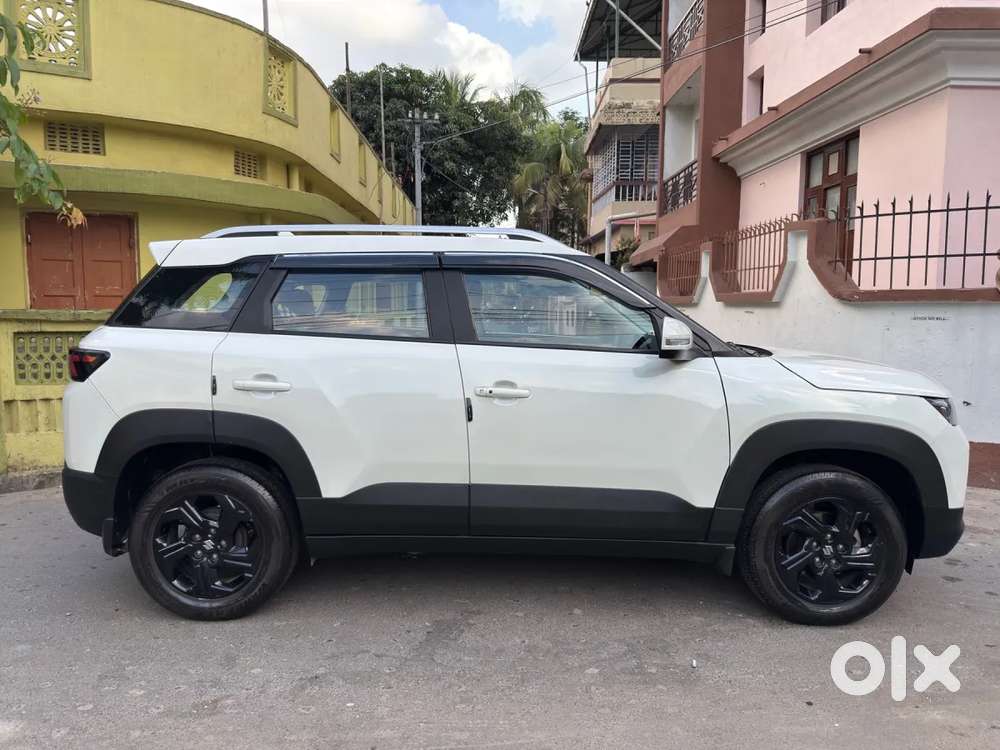 Maruti Suzuki Vitara Brezza 1.5 Zxi, 2023, Petrol