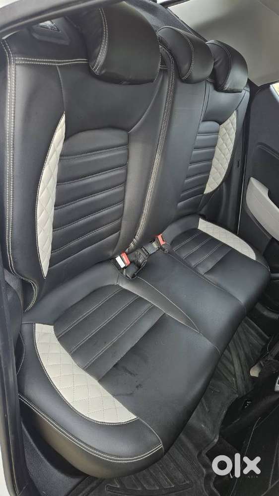 Hyundai Venue 1.2 S (o), 2023, Petrol
