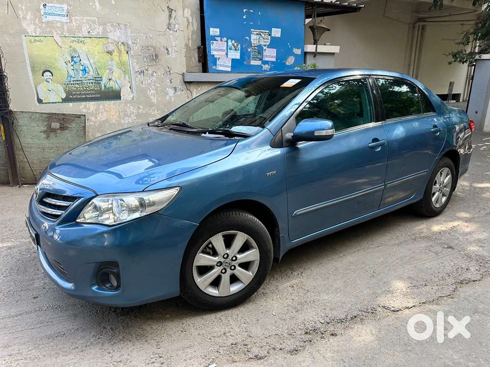 Toyota Corolla Altis 2012