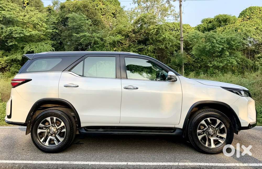 Toyota Fortuner Legender 4x2 At 2.8, 2025, Diesel
