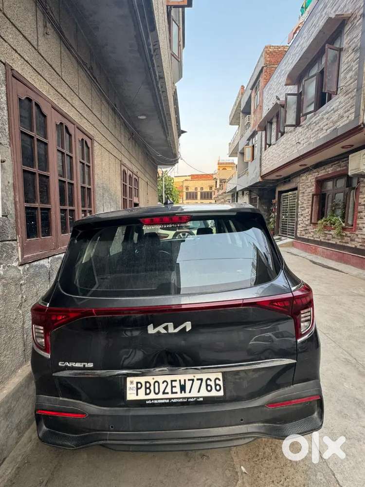 Kia Carens 2024 Petrol 24000 Km Driven