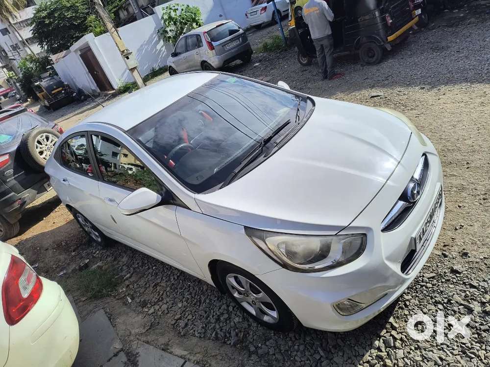 Hyundai Verna 1.4 Crdi 2012