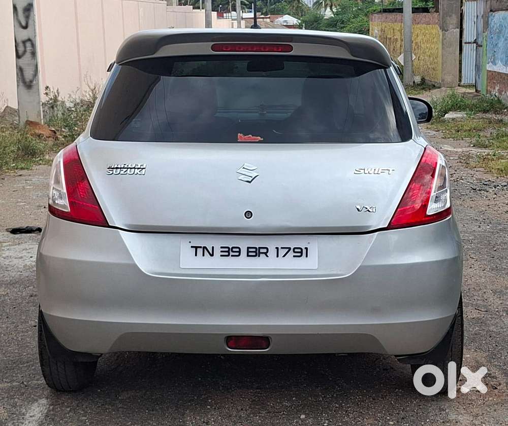 Maruti Suzuki Swift Vxi With Abs, 2015, Petrol