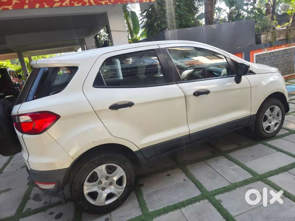 Ford Ecosport Petrol 2015 Single Owner Full Company Service