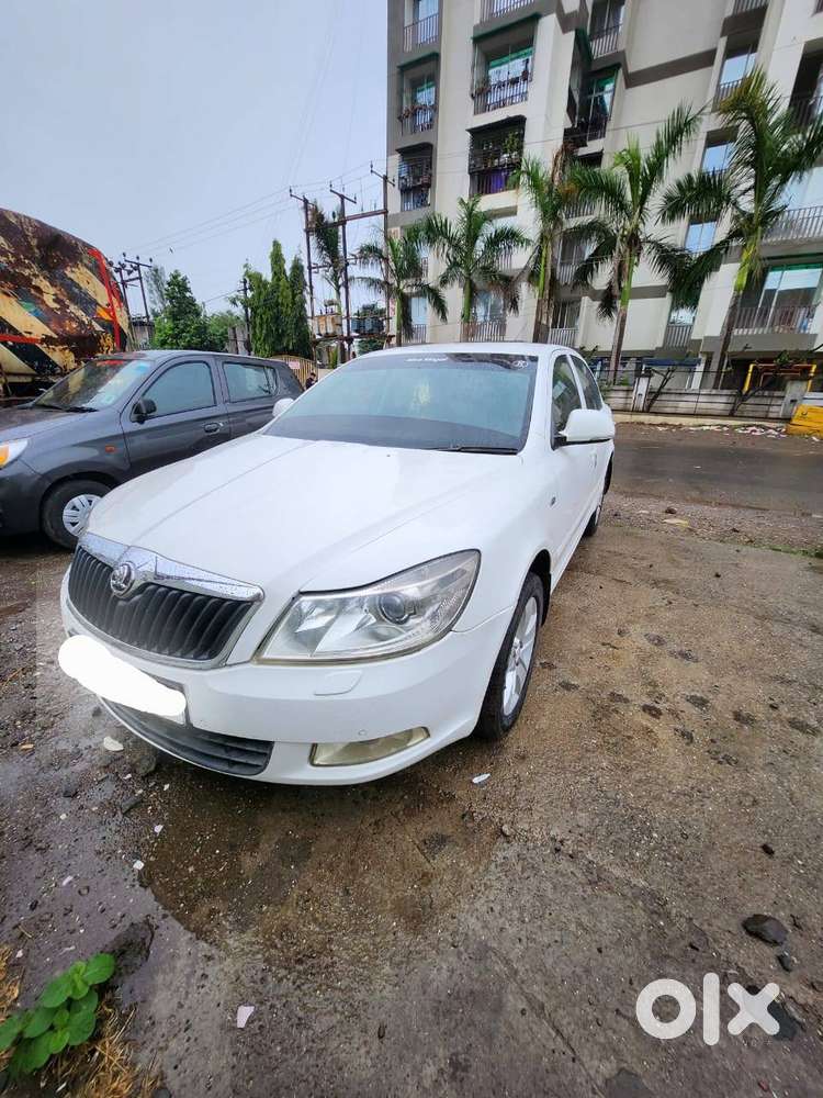 Skoda Laura