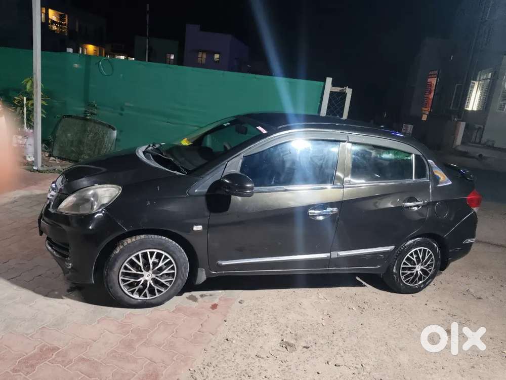 Honda Amaze 2014 Diesel 130000 Km Driven