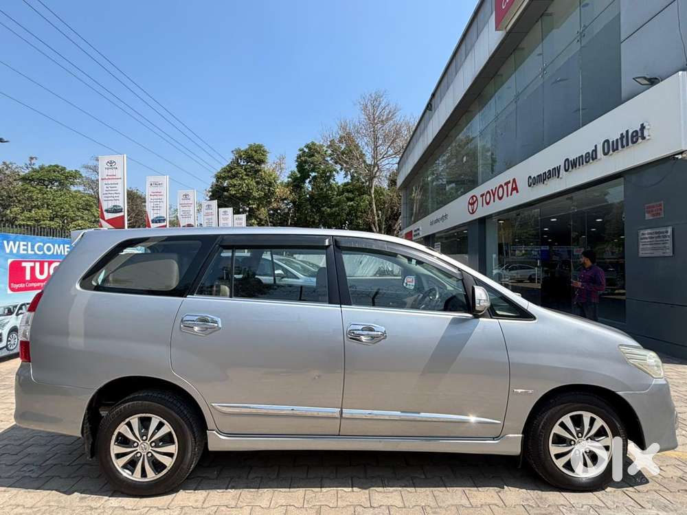 Toyota Innova 2.5 Vx 7 Str, 2015
