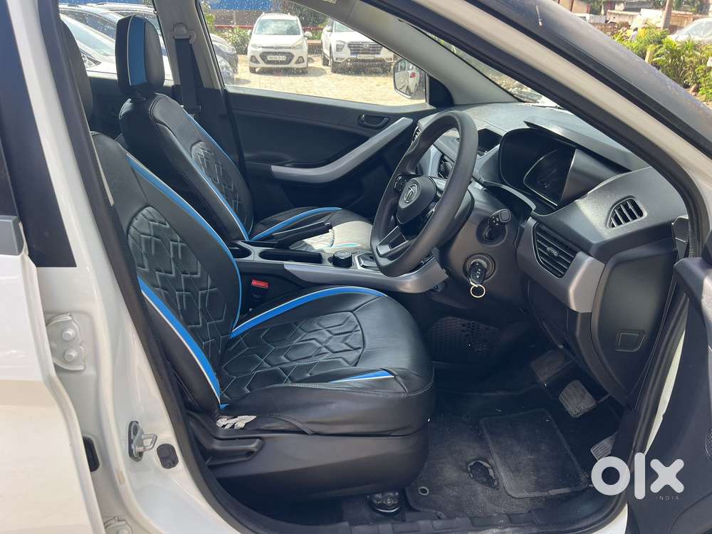 Tata Nexon 1.2 Revotron Xma Amt (s), 2022, Diesel