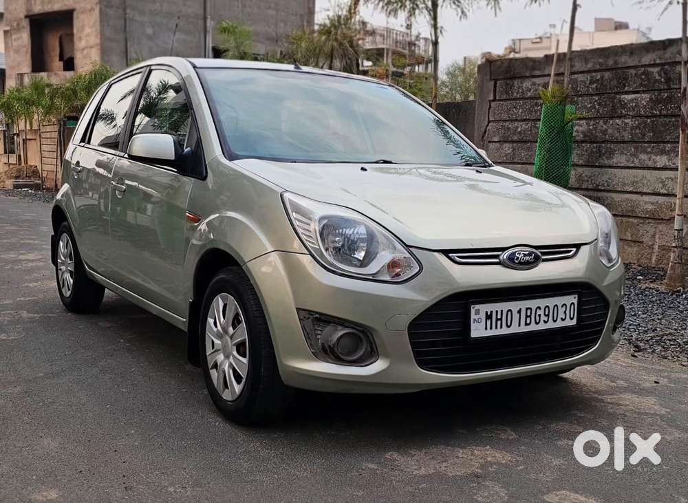 Ford Figo 2012-2015 Petrol Zxi, 2013, Petrol