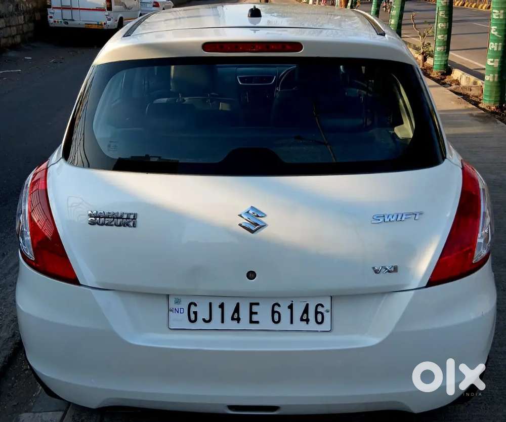Maruti Suzuki Swift 2012 Petrol