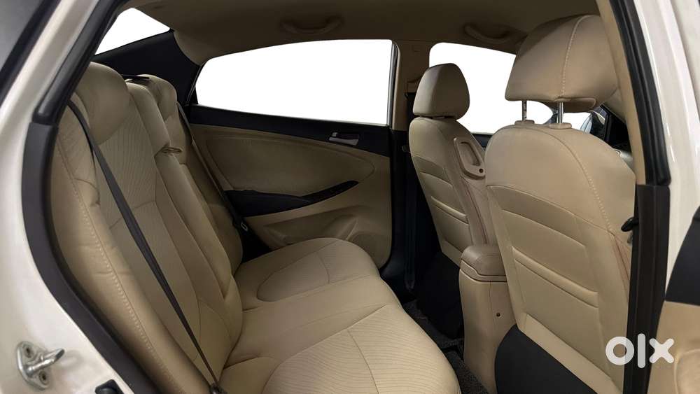 Hyundai Verna 1.6 Vtvt Sx, 2016, Petrol