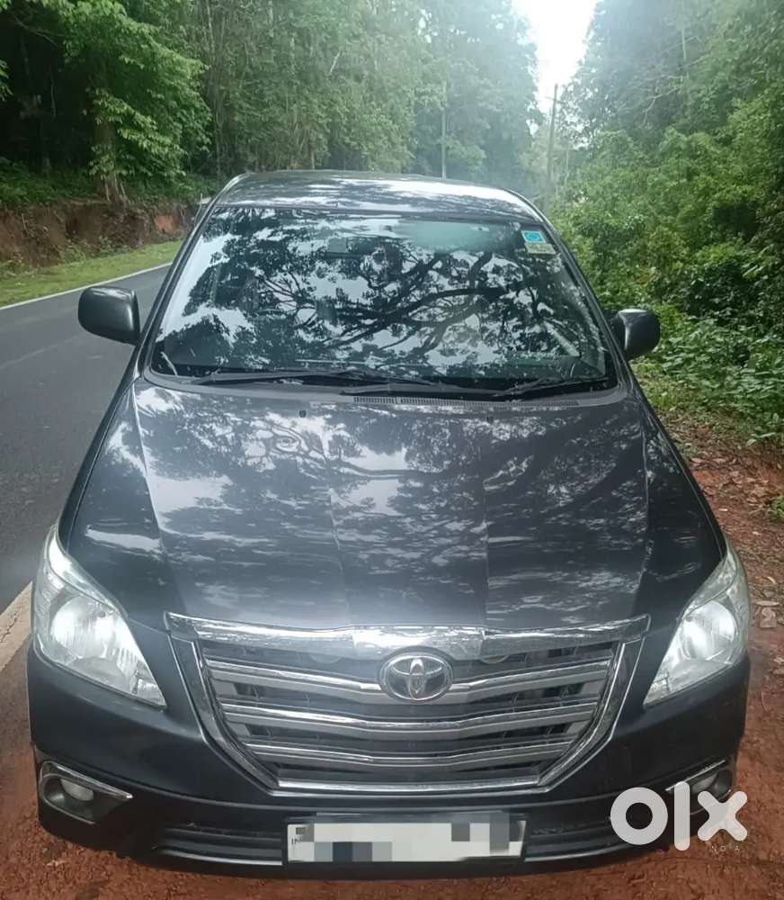 Toyota Innova 2.5 G 2016