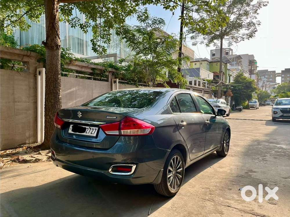 Maruti Suzuki Ciaz Alpha Hybrid (top Model)