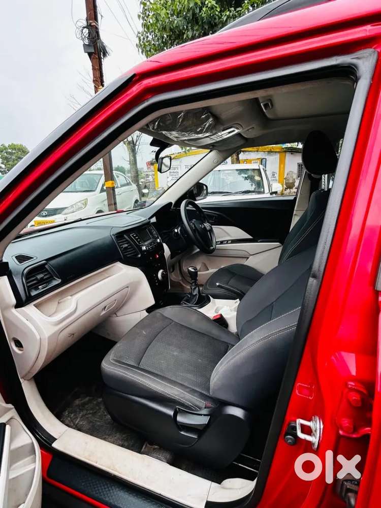 Mahindra Xuv300 W6, 2021, Petrol