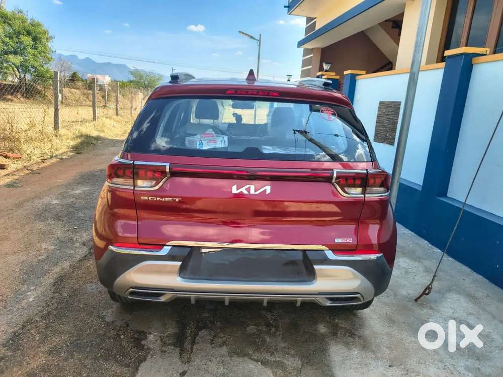 Kia Sonet 2021 Petrol Good Condition Doctor Owned Car