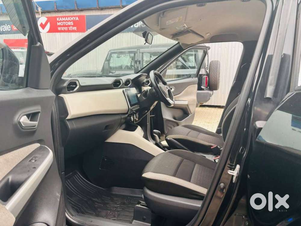 Nissan Magnite 1.0 Xv Turbo Cvt, 2022, Petrol