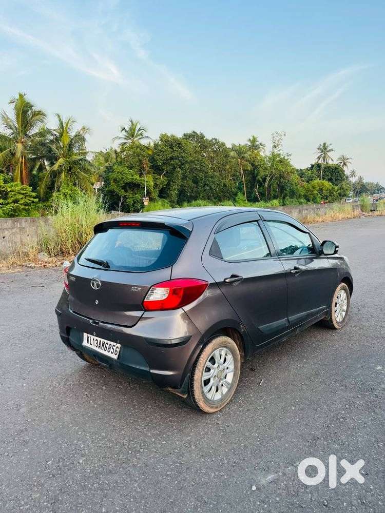 Tata Tiago 1.2 Revotron Xza, 2018, Petrol
