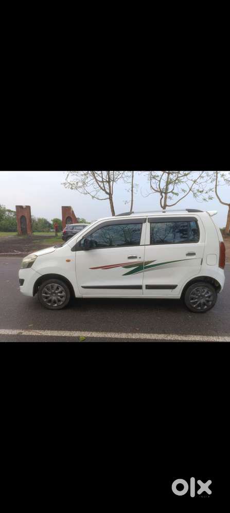 Maruti Suzuki Wagon R Vxi 1.0, 2016, Petrol