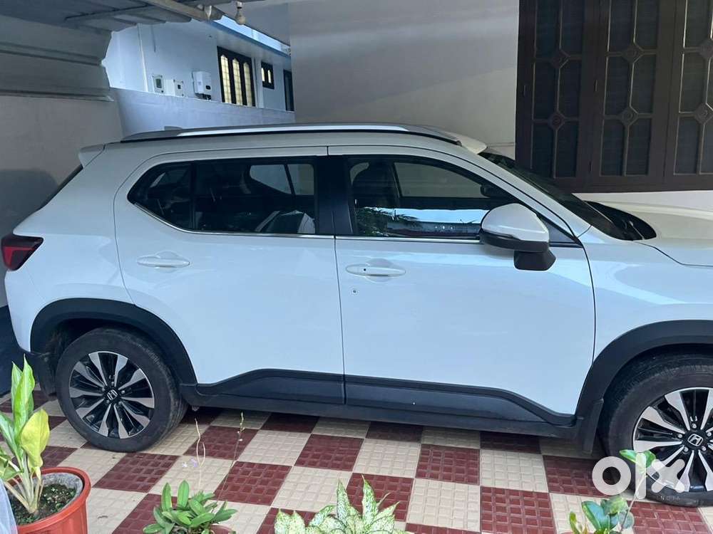 Honda Elevate 2024, Vx Cvt Automatic, 8000 Kms Only Driven