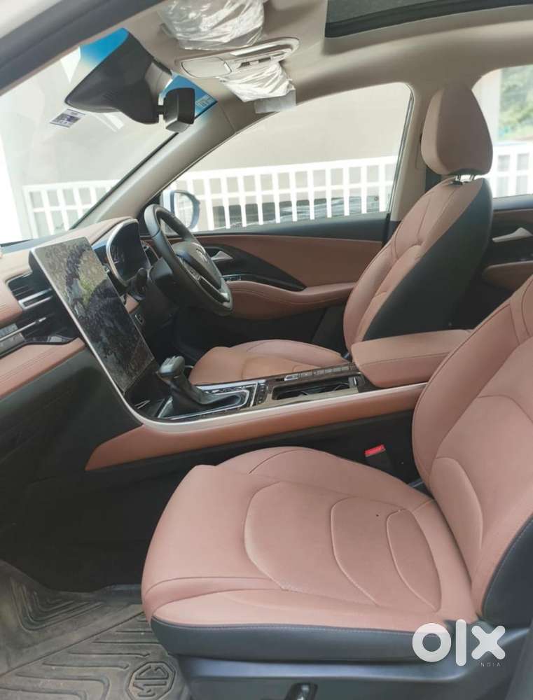 Mg Hector Plus, 2024, Petrol
