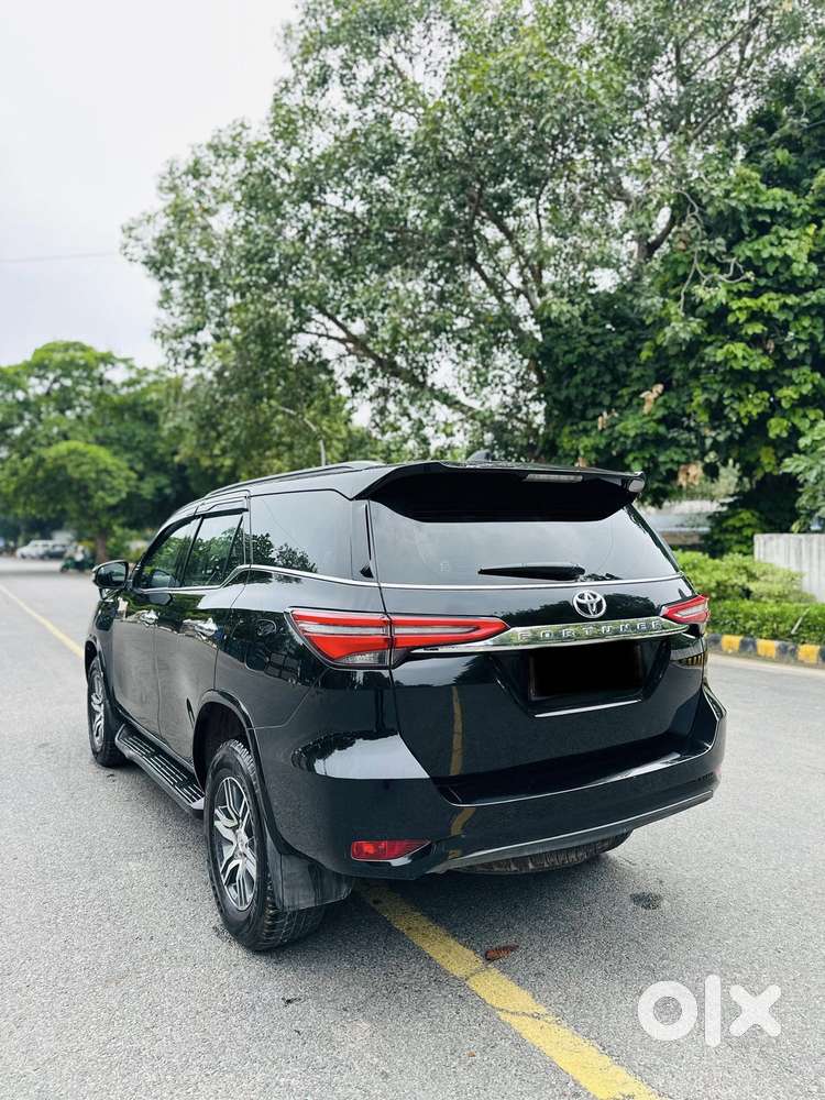 Toyota Fortuner 4x2 At 2.7 Petrol, 2025, Petrol