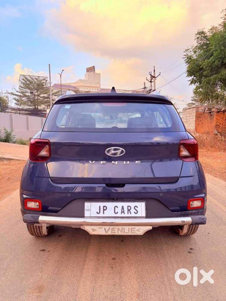 Hyundai Venue 1.2 S Plus, 2021, Petrol
