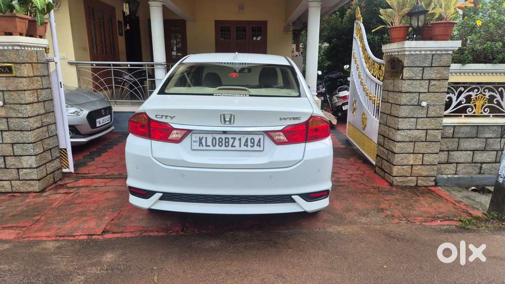 Honda City Vx (o) Mt I-vtec, 2022, Petrol