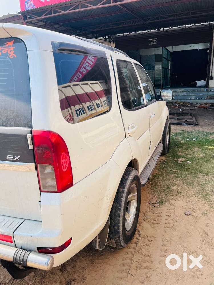 Tata Safari Storme 2014 Diesel 105000 Km Driven