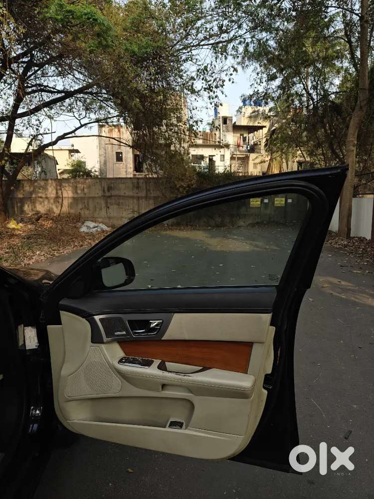 Jaguar Xf 5.0 Litre V8 India's First Xf To Be Imported From Uk!