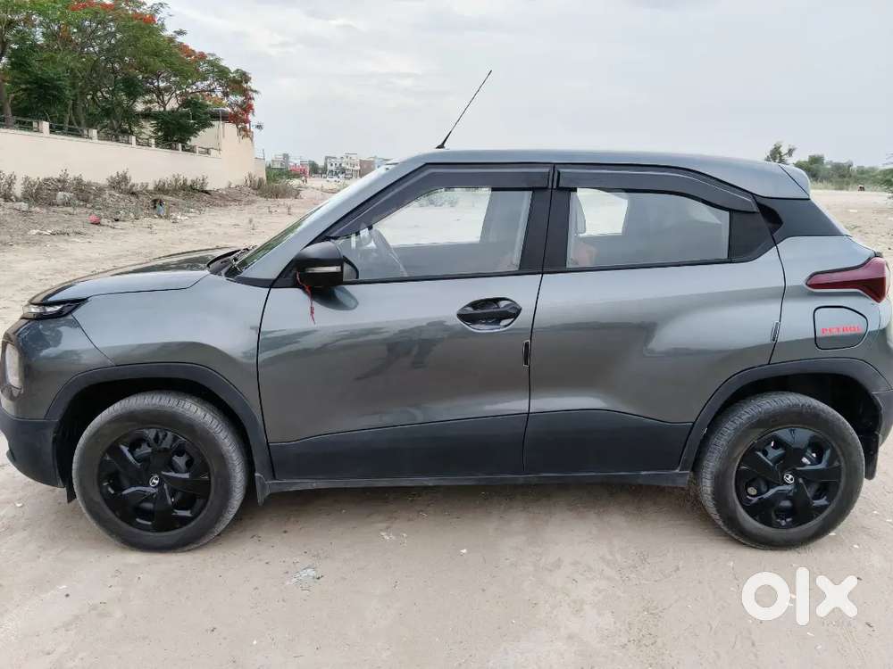 Tata Punch Rhythm 2023 Petrol