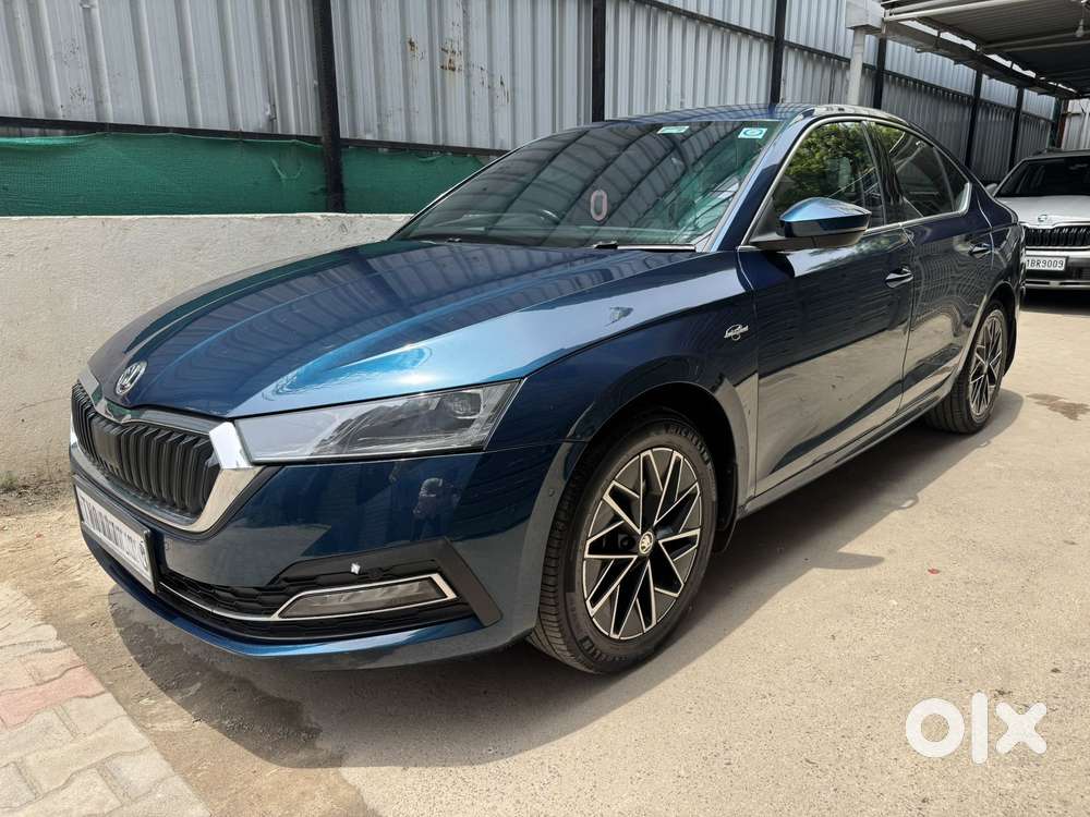 Skoda Octavia 2.0 L K Tsi At, 2022, Petrol