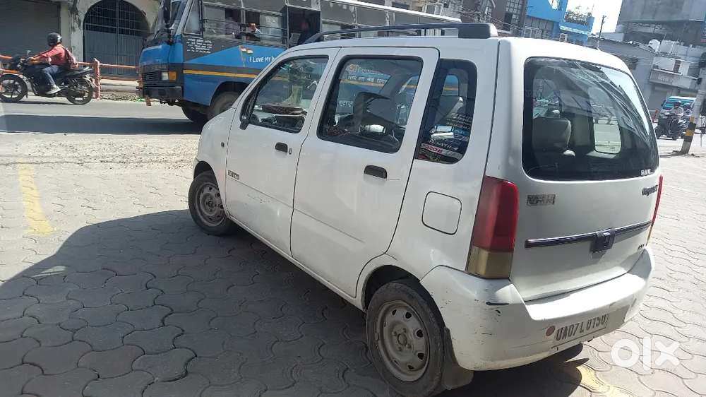 Manual Gear Shift White Color New Insurance For One Year