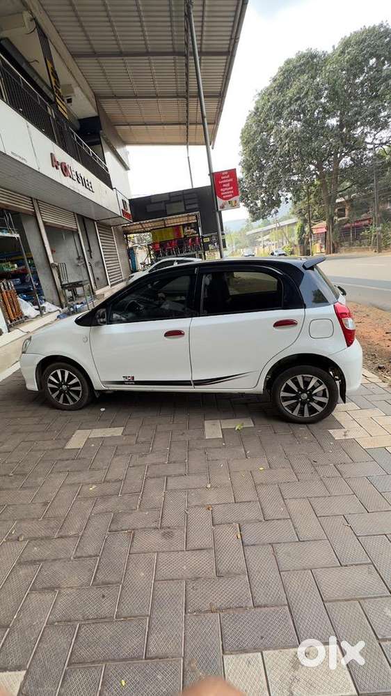 Toyota Etios Liva 2019
