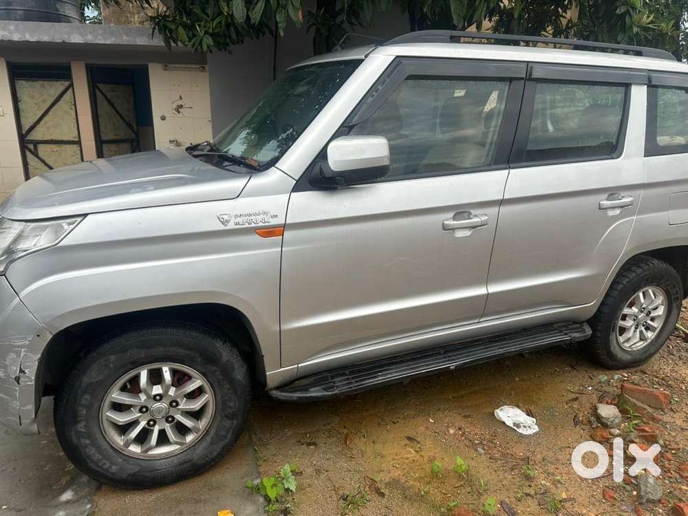 Mahindra Tuv 300 2017 Diesel Well Maintained