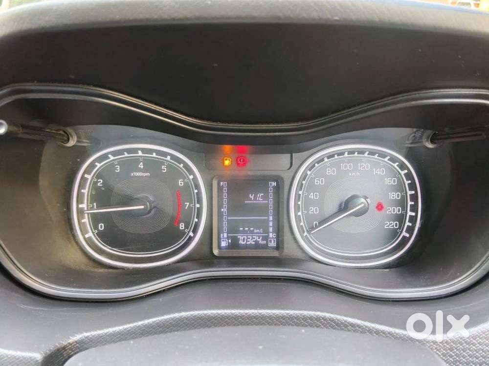 Maruti Suzuki Brezza 1.5 Zxi Smart Hybrid, 2020, Petrol