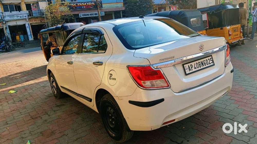 Maruti Suzuki Swift Dzire 1.2 Vxi Bsiv, 2023, Petrol