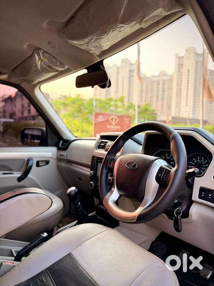 Mahindra Scorpio, 2015, Diesel