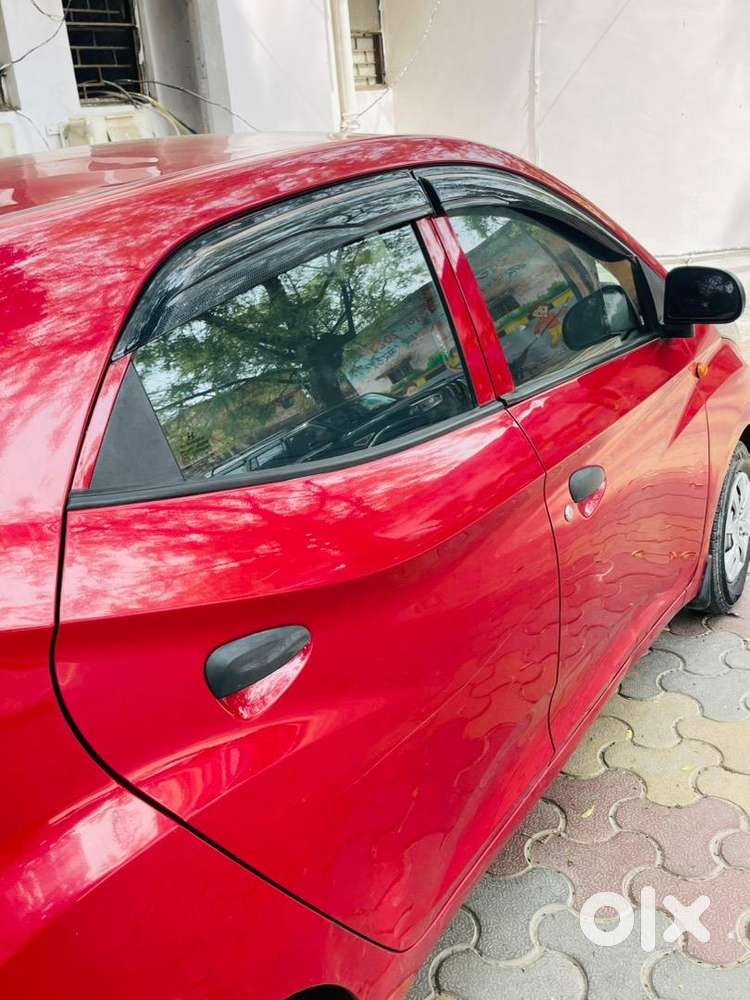 Hyundai Car Petrol 2016 Cars 24 Spenny Ka Leya Koe Deal Nhi Hai